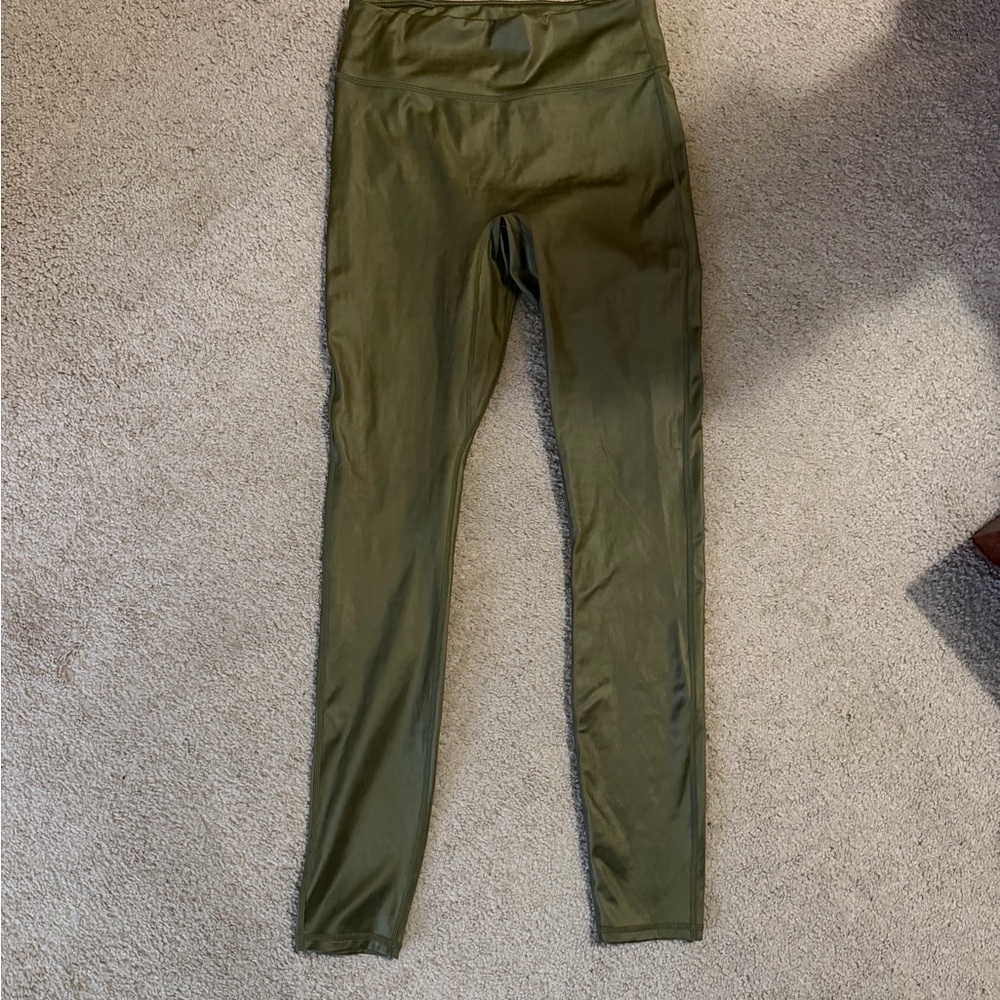 Fabletics Motion365+ Olive Leggings